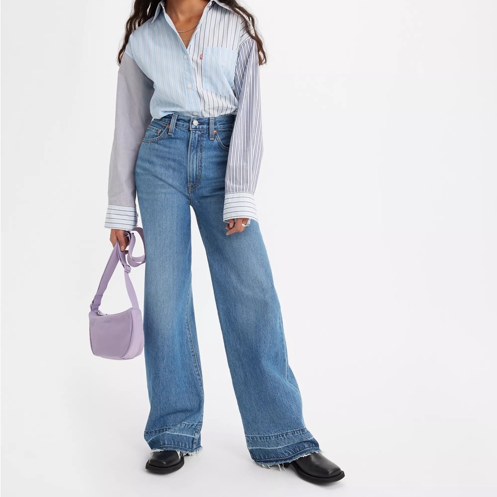 Levi’s rib cage wide leg Women's Jeans - Picture 2 of 13